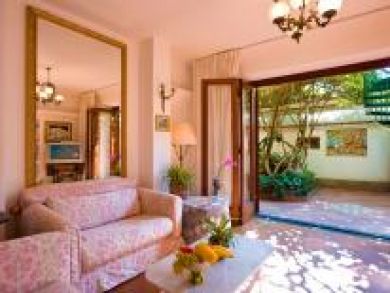 Positano Italy Condo 877916