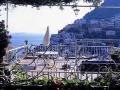 Positano Italy Condo 877919