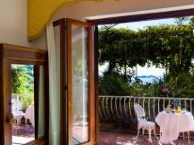 Positano Italy Condo 877919