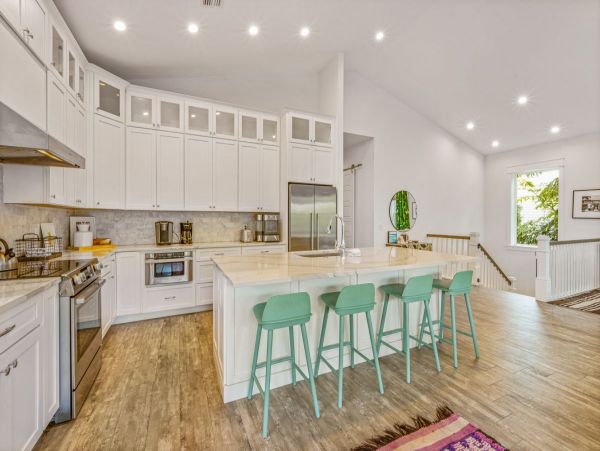 Luxury Pool Home Anna Maria Sleeps 8 Guests