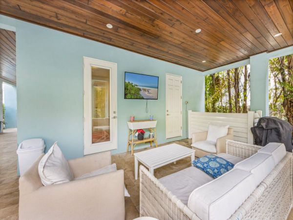 Luxury Pool Home Anna Maria Sleeps 8 Guests