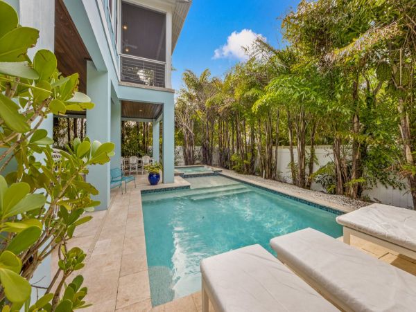Luxury Pool Home Anna Maria Sleeps 8 Guests