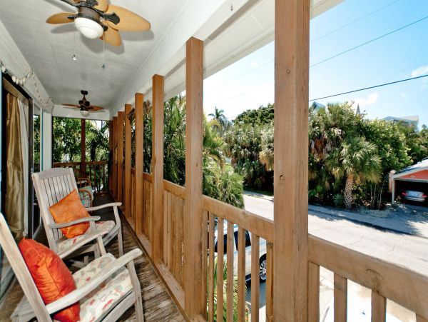 Anna Maria Upscale 3 Bedroom Vacation Rental Home Sleeps 7