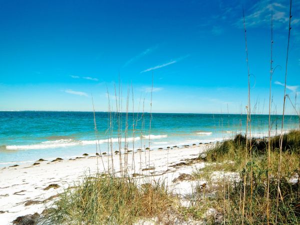 Anna Maria Upscale 3 Bedroom Vacation Rental Home Sleeps 7