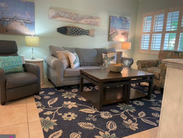 Holmes Beach Coastal Escape: A Relaxing Beach Beachside Getaway Private Pool