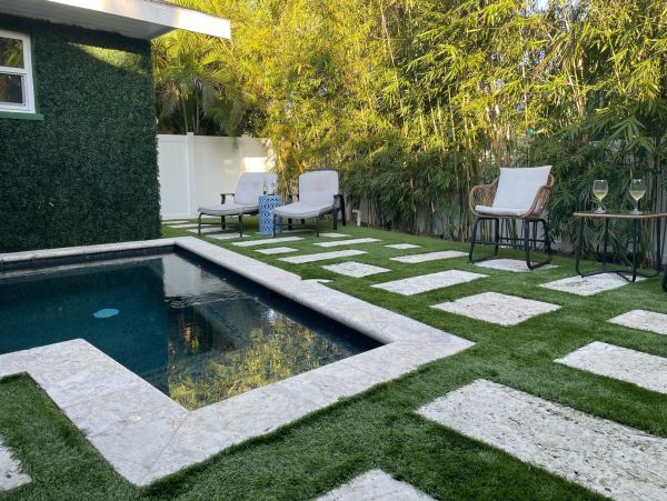 Holmes Beach Coastal Escape: A Relaxing Beach Beachside Getaway Private Pool