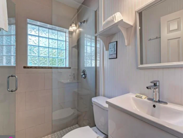 Holmes Beach Coastal Escape: A Relaxing Beach Beachside Getaway Private Pool