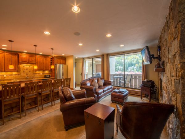 Vail Ski Vacation Condo with Mountain Views