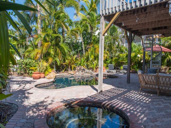 Anna Maria Island  Posh North End Rental with Private Pool-