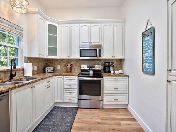 Anna Maria Island  Posh North End Rental with Private Pool-