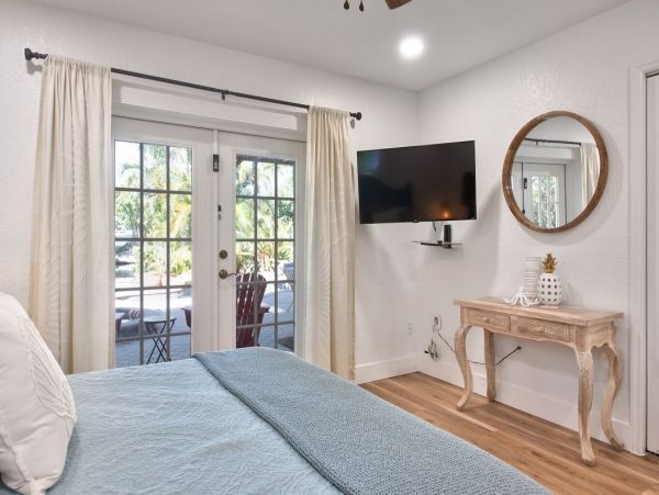 Anna Maria Island  Posh North End Rental with Private Pool-