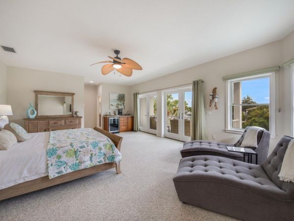 Canal Views From This Four Bedroom Siesta Key Vacation Home