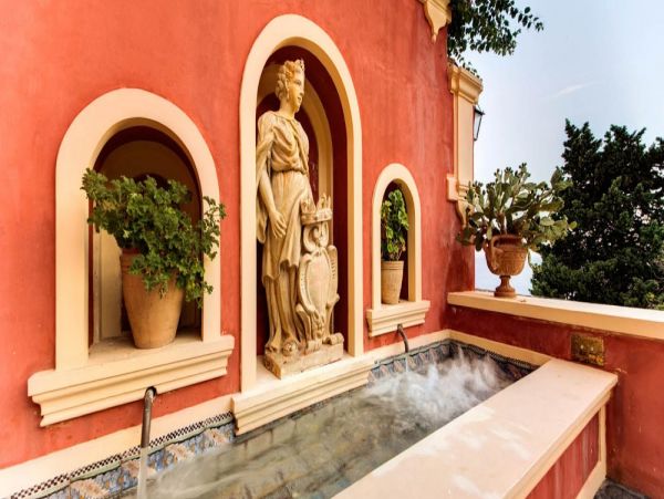 Four Bedroom Vacation Rental - Short Walk to Beach