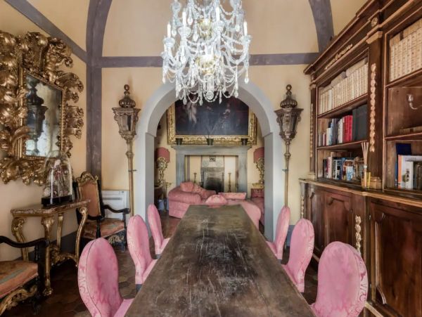 Four Bedroom Vacation Rental - Short Walk to Beach