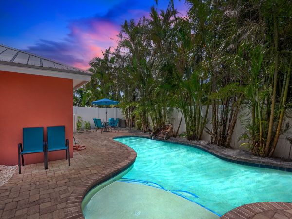 Holmes Beach Vacation Home Sleeps Six Guests.