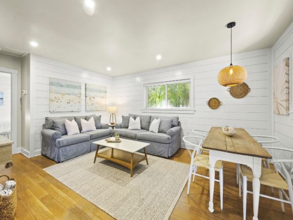Heart of Anna Maria Sleeps 6 Private Pool