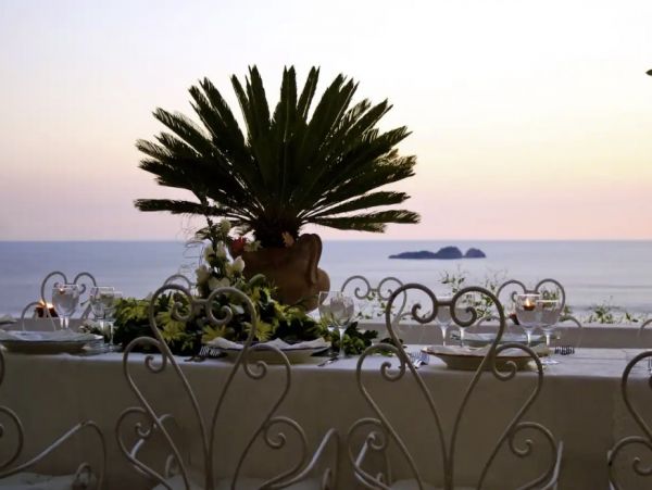 Luxury Positano Vacation Home Ocean Views Six Bedroom