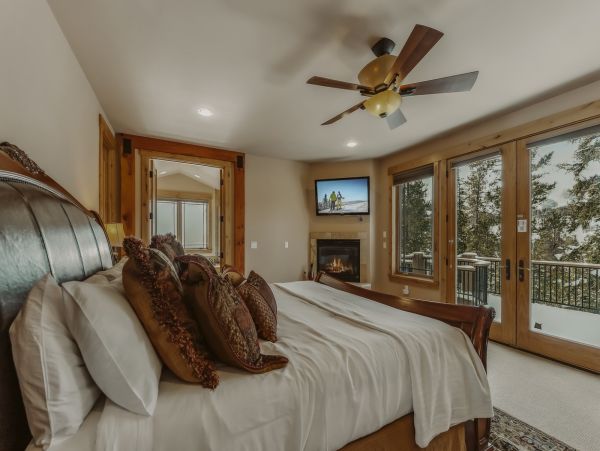 Luxury Mountain Retreat in Breckenridge - Ideal for Large Groups