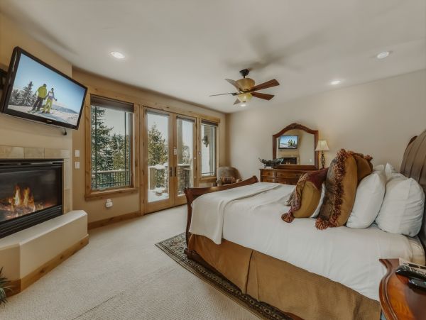 Luxury Mountain Retreat in Breckenridge - Ideal for Large Groups