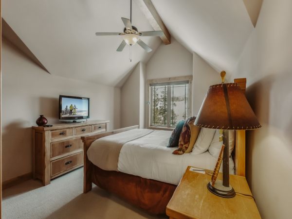 Luxury Mountain Retreat in Breckenridge - Ideal for Large Groups