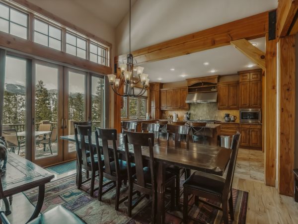Luxury Mountain Retreat in Breckenridge - Ideal for Large Groups