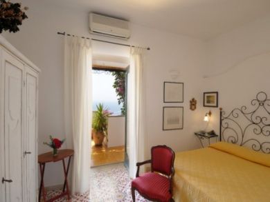 Bedroom with Matrimonial Bed