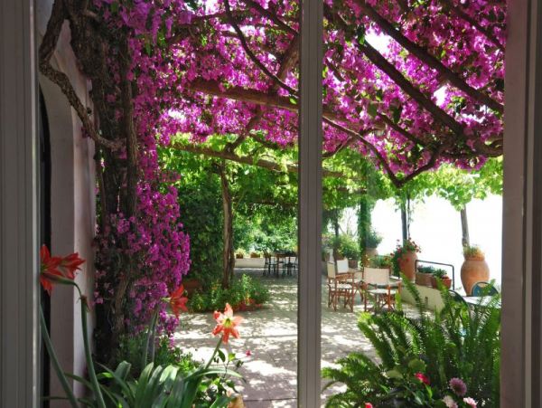 Luxury Positano Vacation Villa Rental Sleeps Six Guests