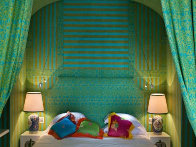 Bedroom with Queen Bed
