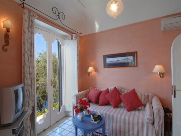 Amazing Panoramic Views Gorgeous Vacation Villa Positano