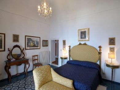 Bedroom with Queen Bed