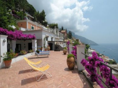 Terrace with Sun Loungers Terrace with Sun Loungers