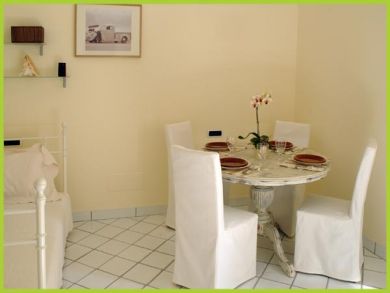 Dining Table Dining Table