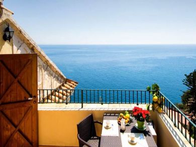 Ravello Luxury Vacation Rental with Sea Views Ravello Luxury Vacation Rental with Sea Views