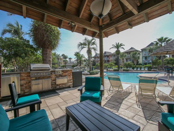 Destin Five Bedroom Vacation Home Sleeps 14 Walk to Beach