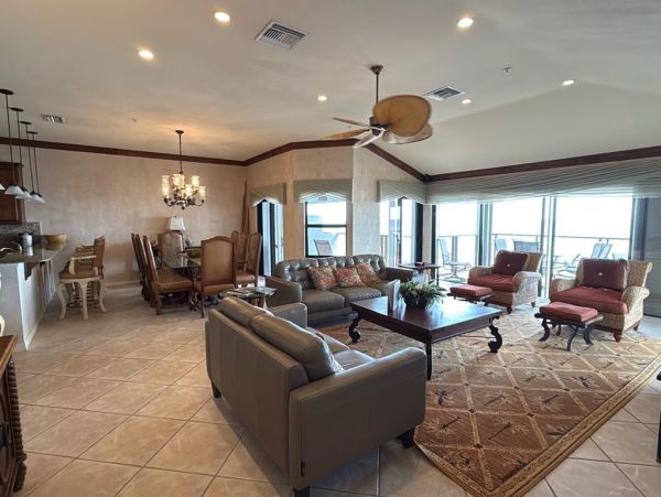 Three Bedroom Vacation Condo for Rent with Full Gulf View