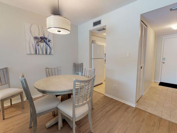 Beach Vacation Condo in Sarasota with Pool and Tennis Court