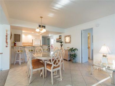 Kitchen & dining area Kitchen & dining area