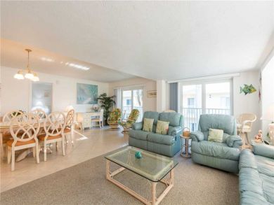 Living & dining Living & dining