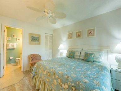 Master bedroom Master bedroom