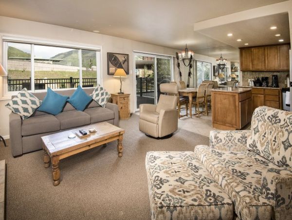 Vail 2 Bedroom Vacation Rental Sleeps 6 Walk Mountain View