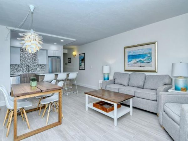 Boutique Beach Resort Longboat Key Walk Out Unit 2 Bedrooms