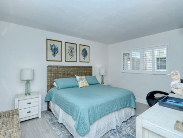 Boutique Beach Resort Longboat Key Walk Out Unit 2 Bedrooms