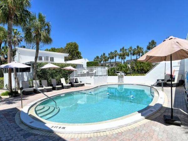 Boutique Beach Resort Longboat Key Walk Out Unit 2 Bedrooms