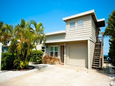 Two Bedroom With Water View Sleeps Six Guests