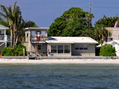 Two Bedroom With Water View Sleeps Six Guests