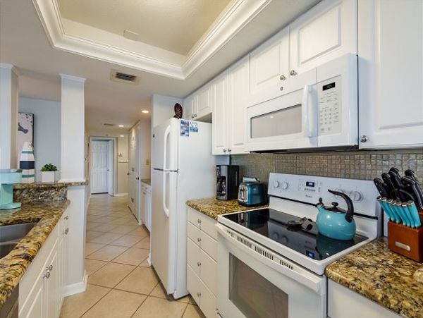 Siesta Key Beach Vacation Condo With Partial Gulf Views