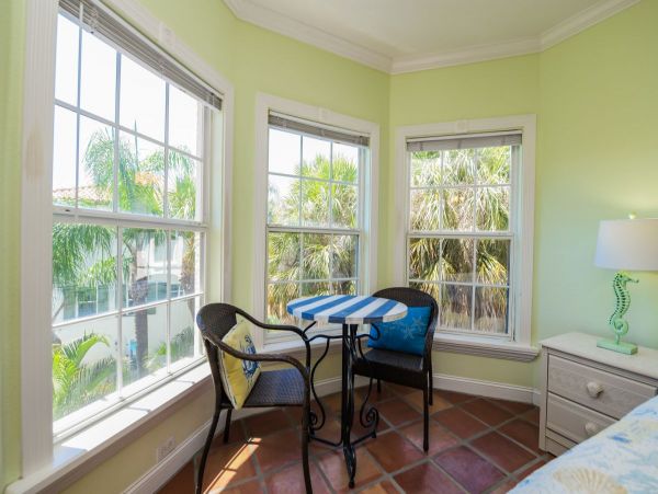 Luxury Anna Maria 3 Bedroom Vacation Home! 2 Master Bedrooms
