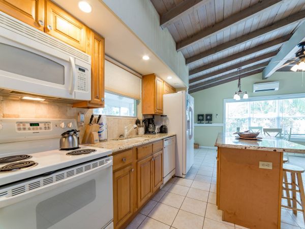 Anna Maria Islands Little Treasure of A Cottage/Private Pool