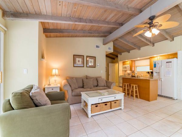 Anna Maria Islands Little Treasure of A Cottage/Private Pool