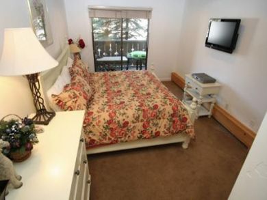 Two bedroom Ski Accommodation in Vail